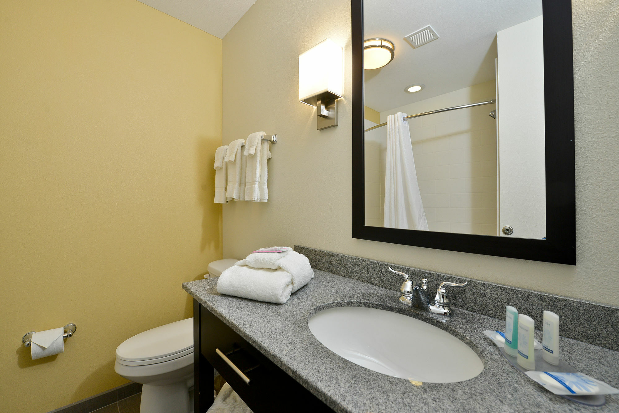 Sleep & Medical Center Hotel Fargo